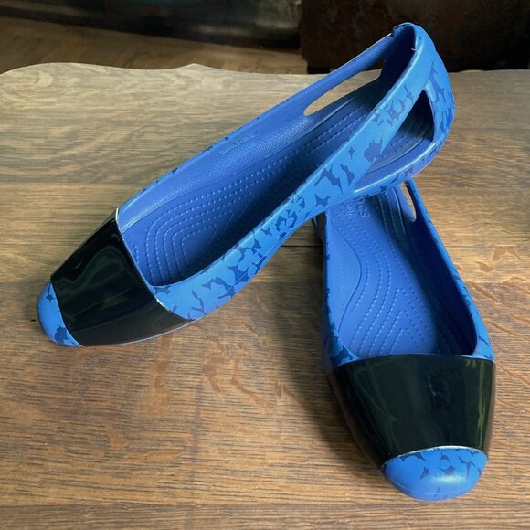 Crocs Sienna Shiny Flats, Blue w/ Black Patent, Ballet, Size 10, Comfort Slip On - Picture 1 of 13